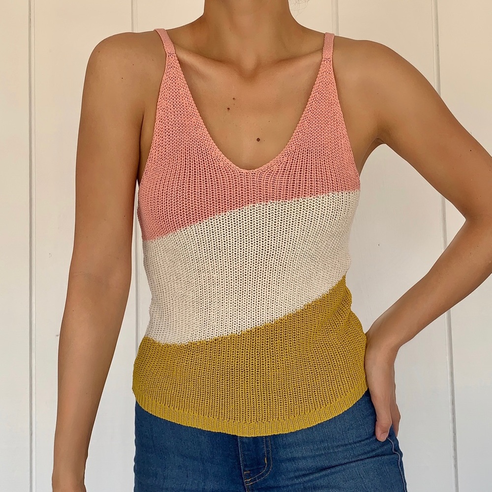 💗 Color Block Knit Top 💗